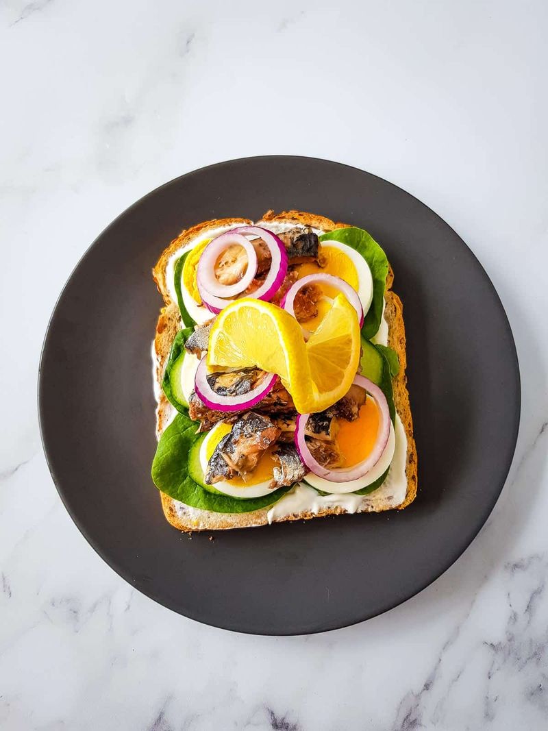 Sardine Sandwich