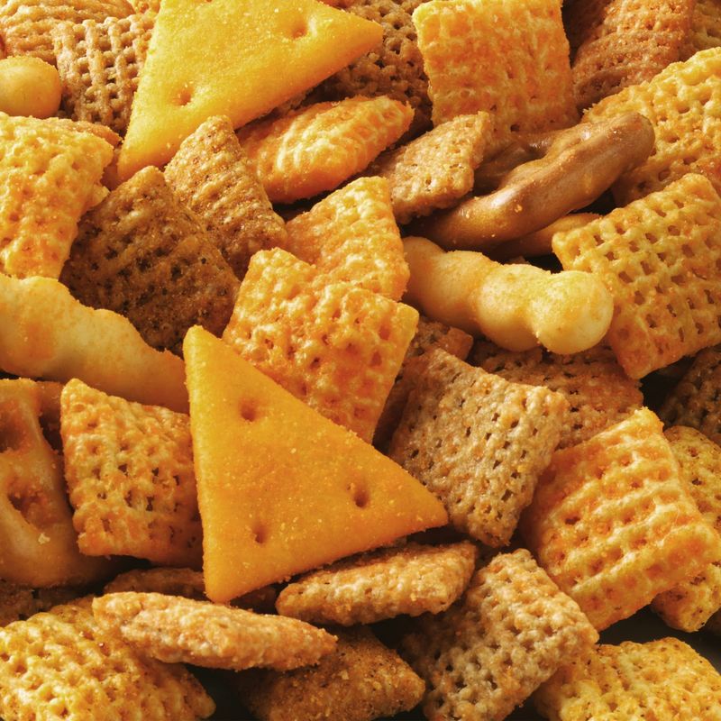 Cheddar Cheese Snack Mix (Too Artificial Tasting)