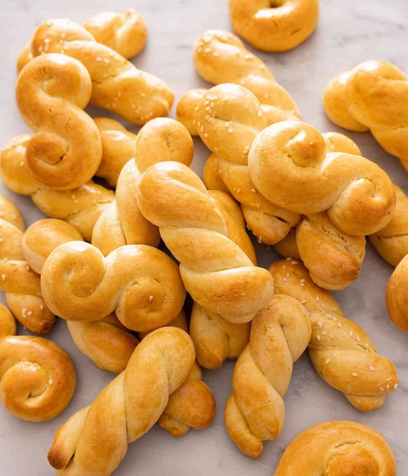 Koulourakia (Easter Cookies)