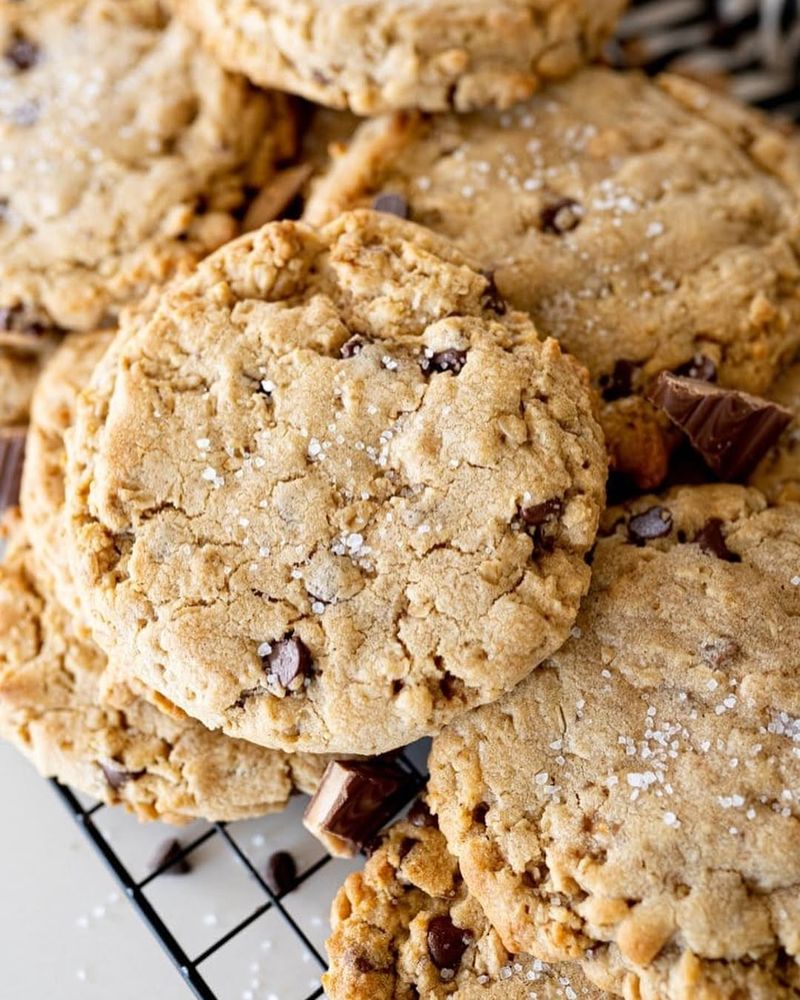 Mom's Chocolate Chip Cookies