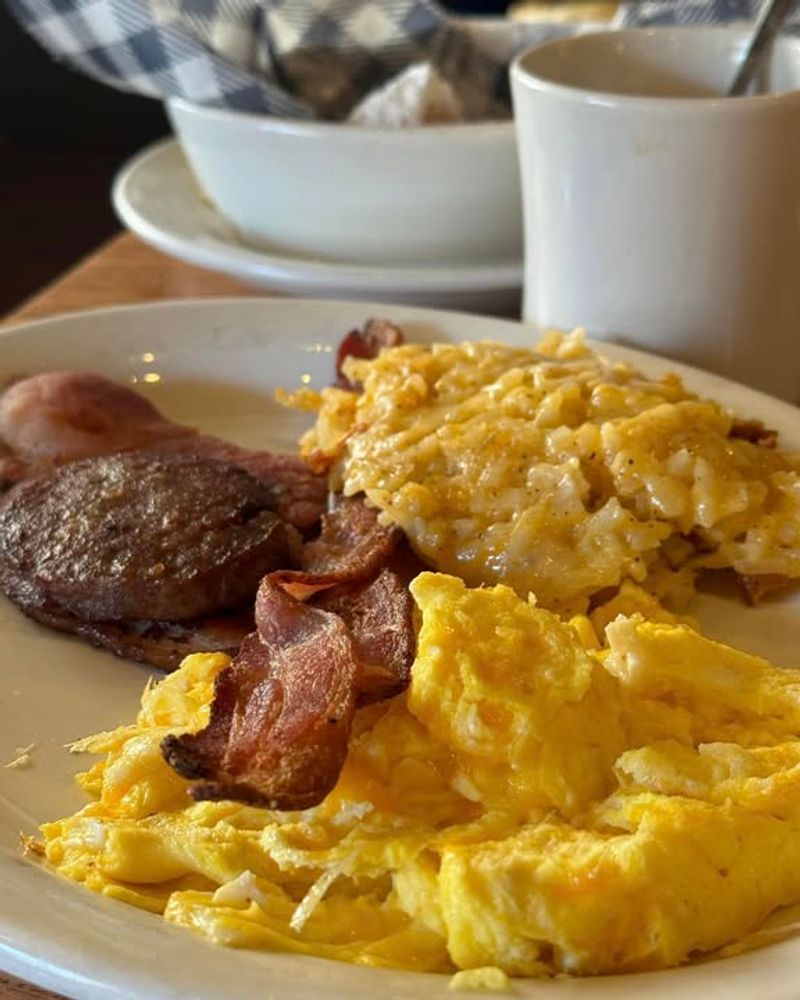 Cracker Barrel