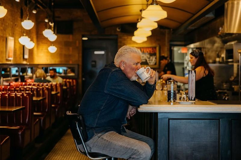 Iowa: The Cafe