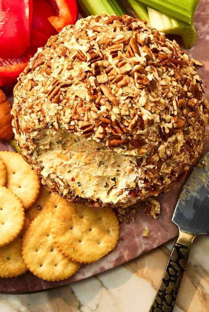 Cheese Ball With Ritz Crackers