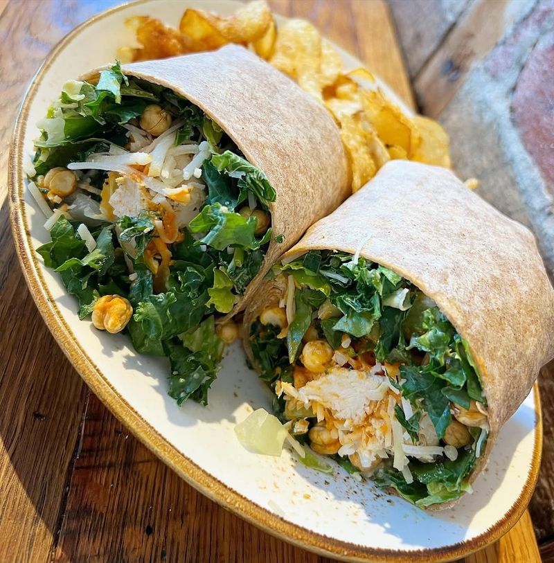 Kale And Chicken Wraps