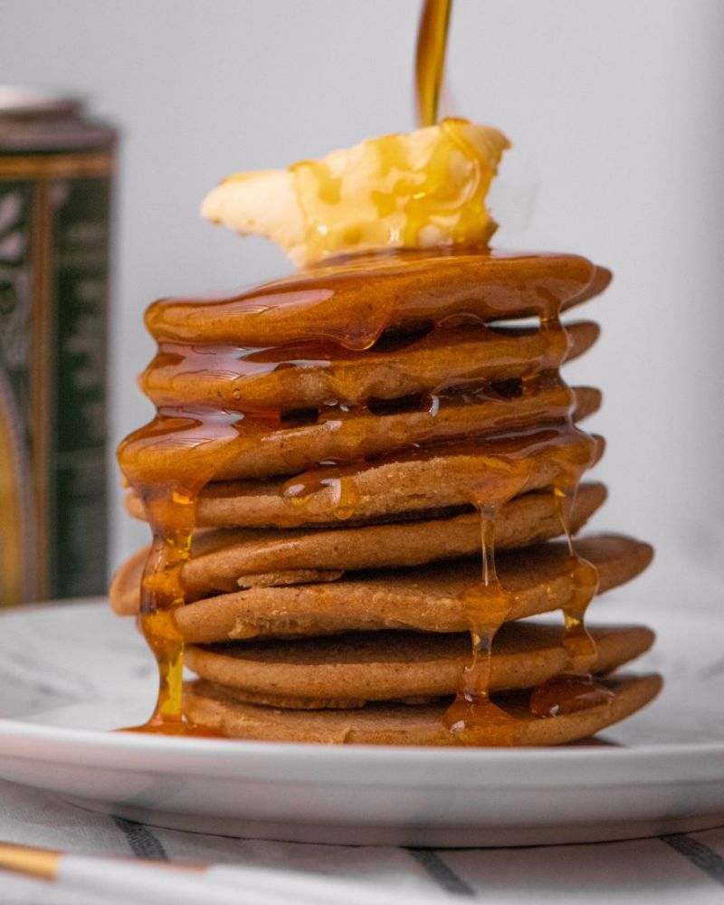 Pancakes With Lyle's Golden Syrup