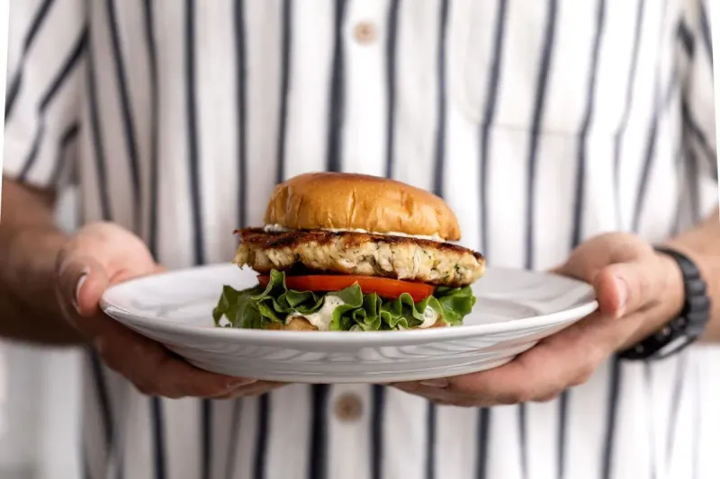 Maryland – Old Bay Crab Burger