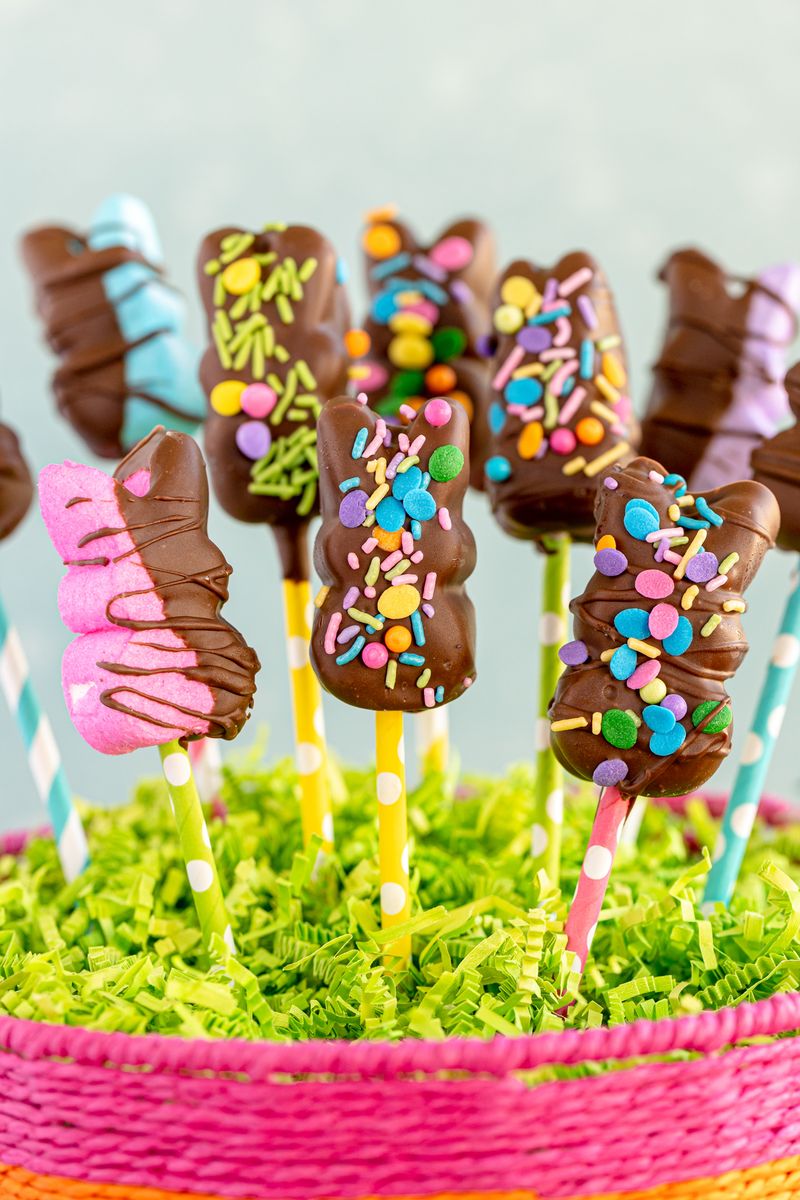 Chocolate-Dipped Peeps Pops