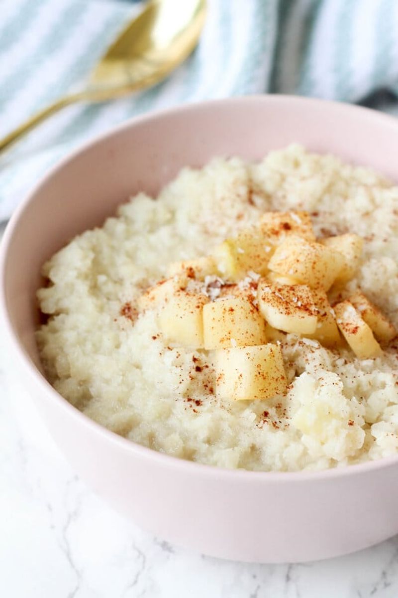 Cauliflower 'Oatmeal' With Cinnamon