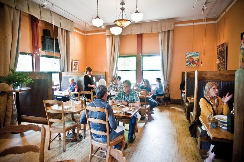 Montana: The Emerson Grill