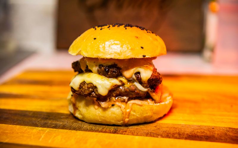 Nevada – Ghost Pepper Cheeseburger