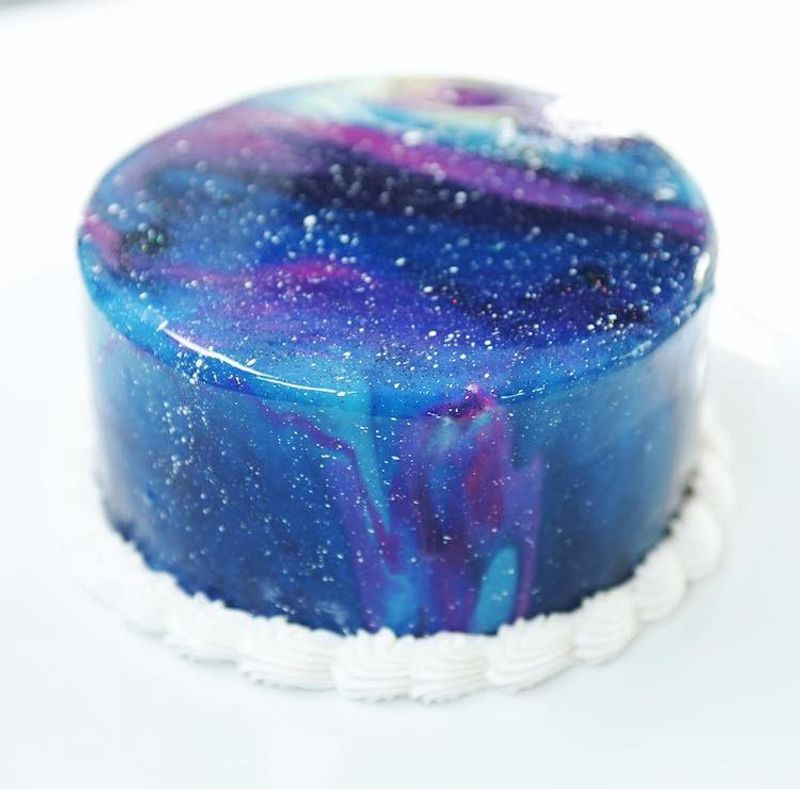 Mirror Glaze Galaxy Swirl