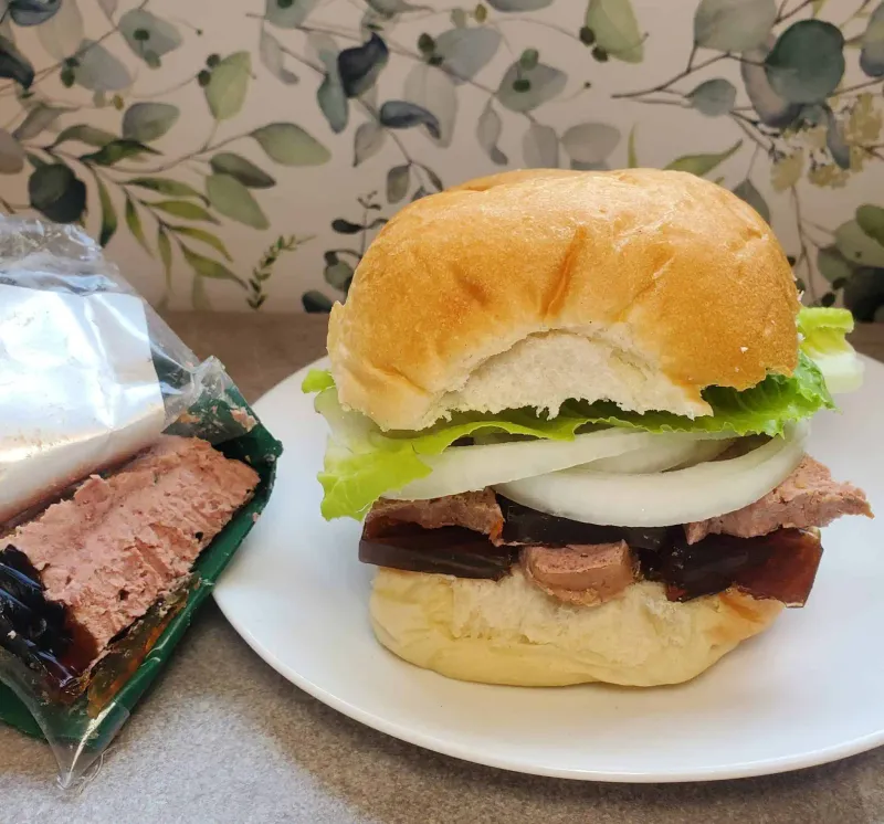 Liverwurst And Onion