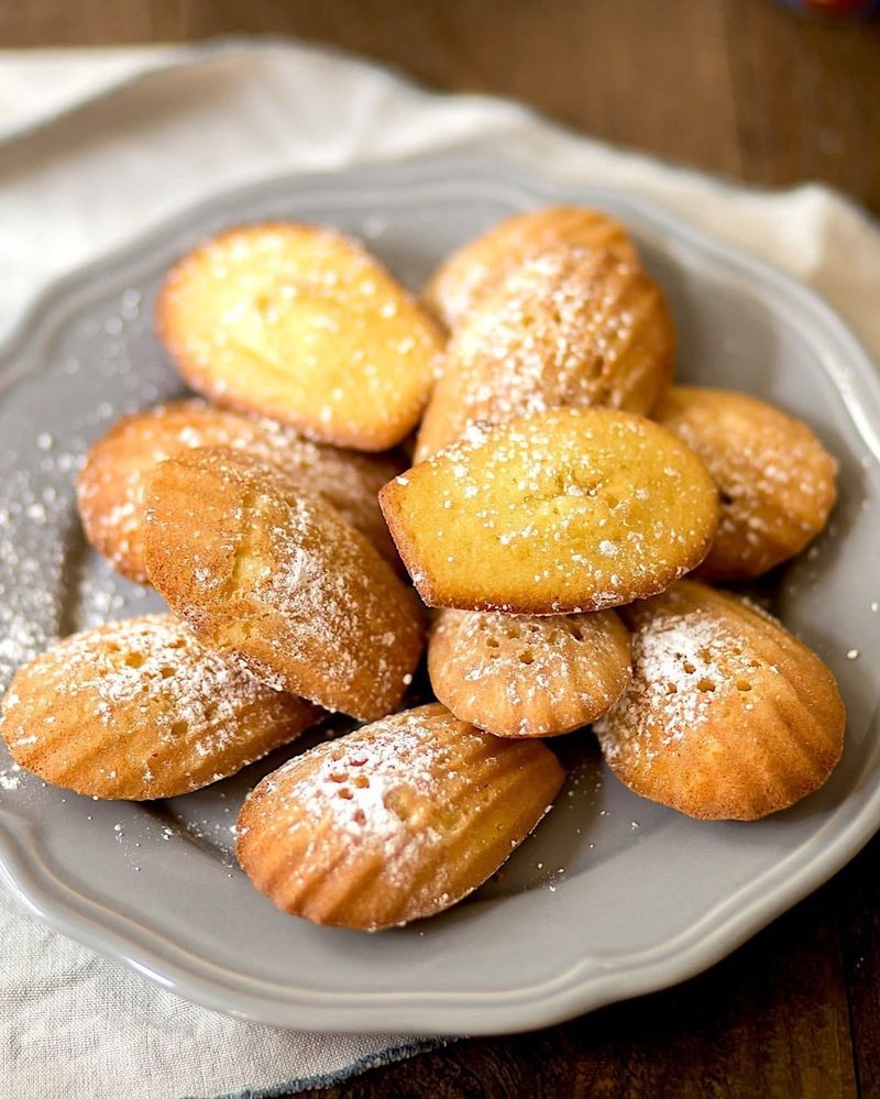 Lemon Madeleines