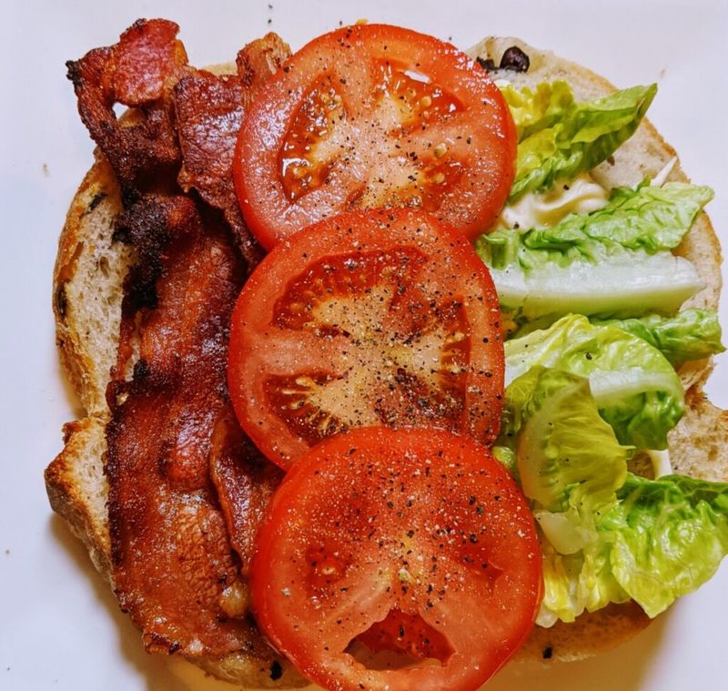 BLT