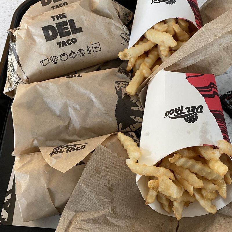 Del Taco's Cinco Buck Box Bonanza