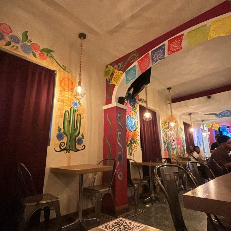 Red Flag: Uninspiring Decor