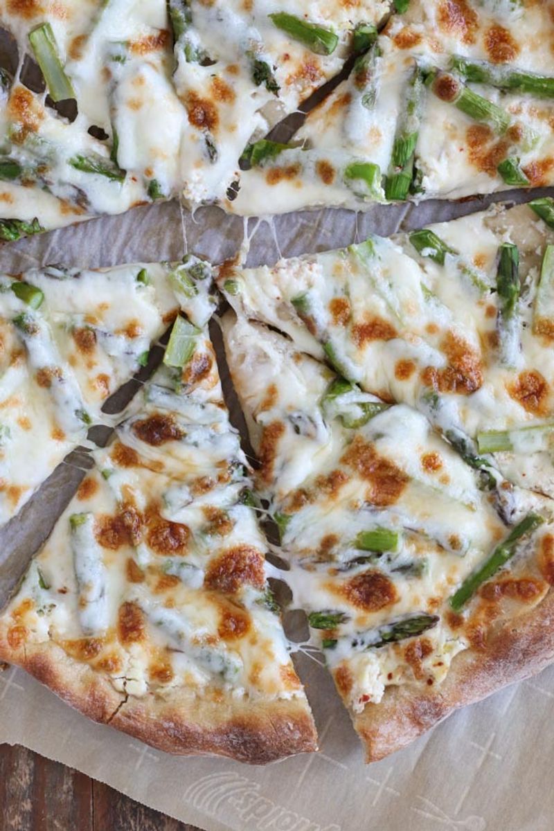 Asparagus And Ricotta Pizza
