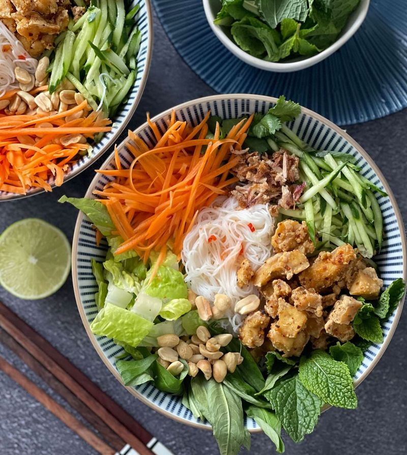 Vietnamese Rice Noodle Bowl