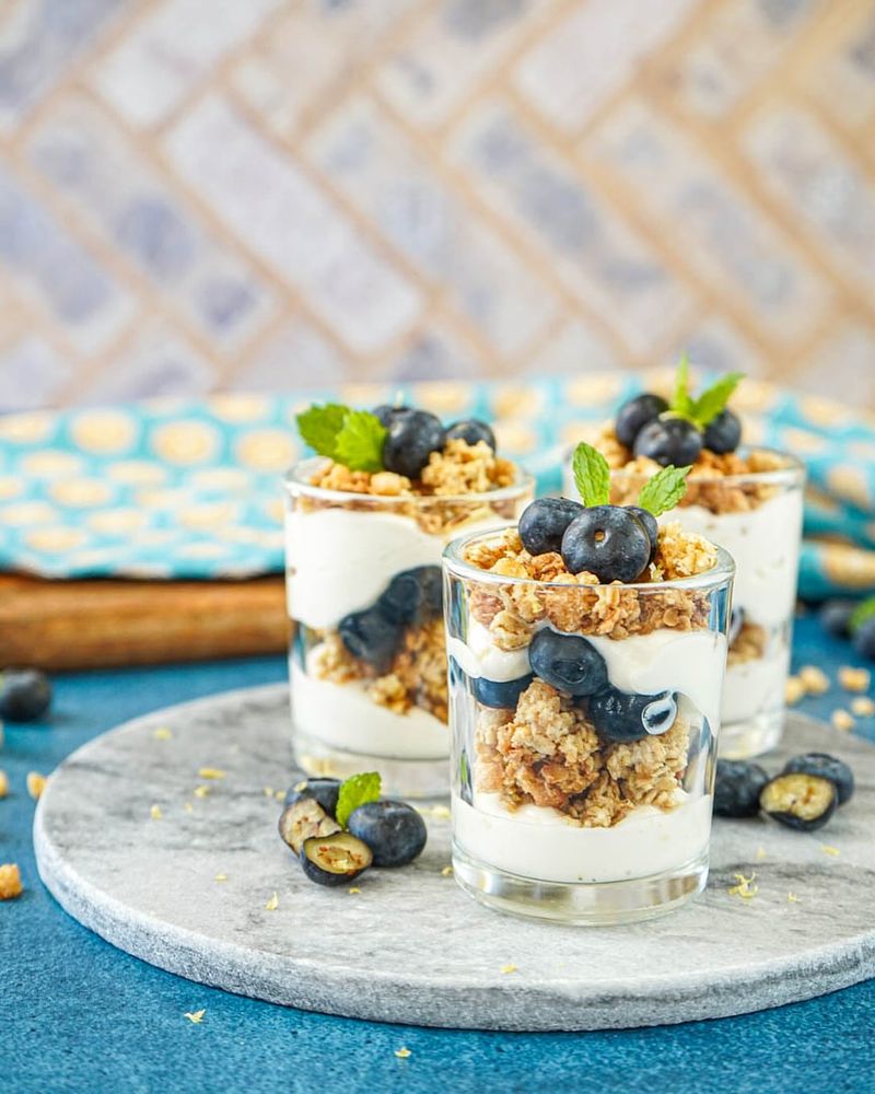 Blueberry Lemon Yogurt Parfait