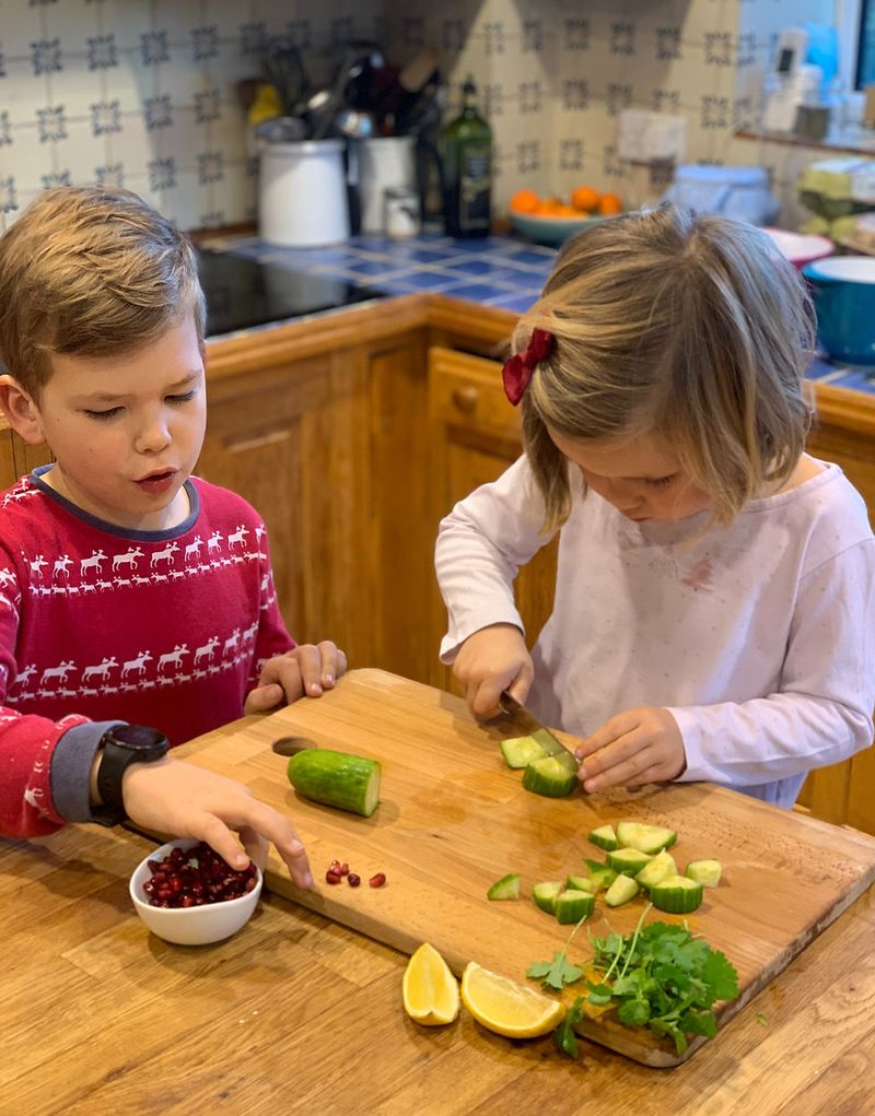 Cutting Soft Foods With A Kid-Safe Knife