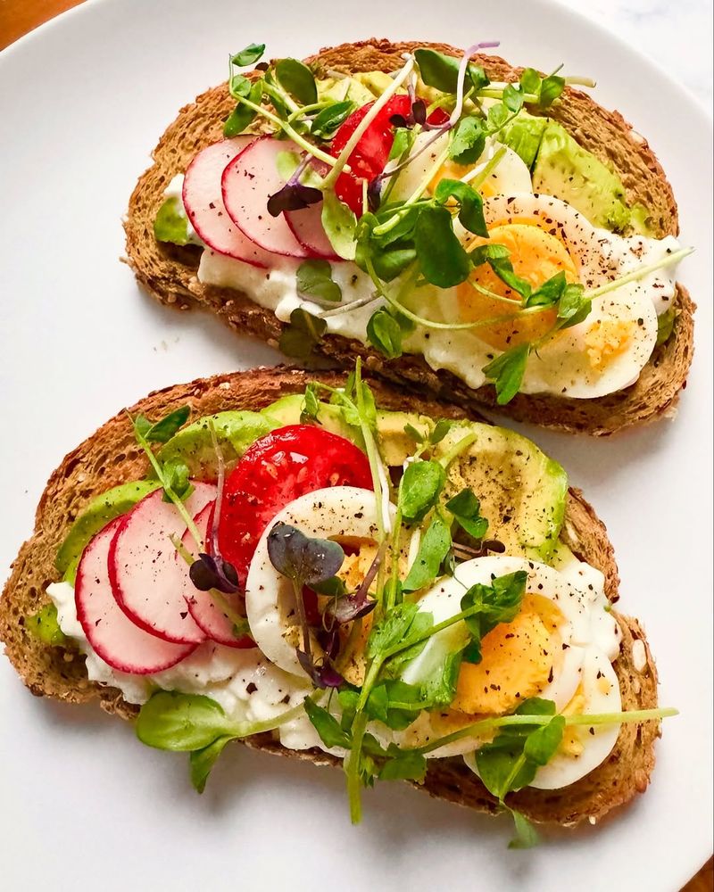Radish Toasts