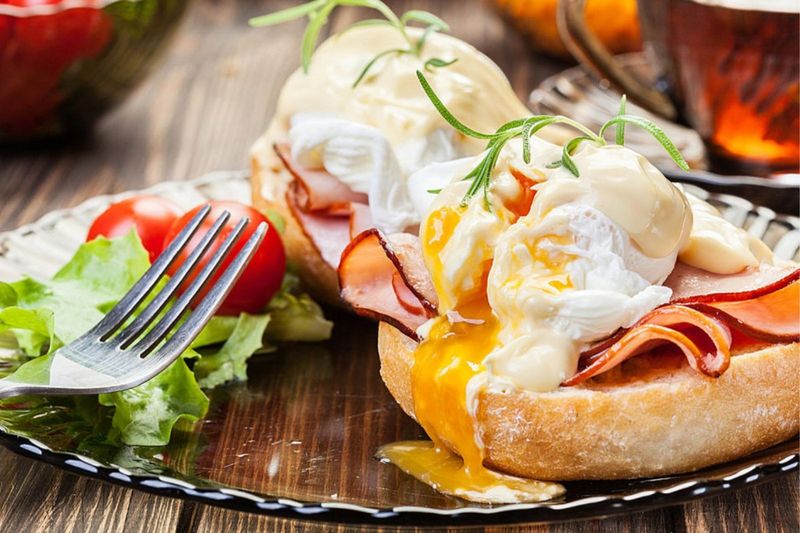 Eggs Benedict