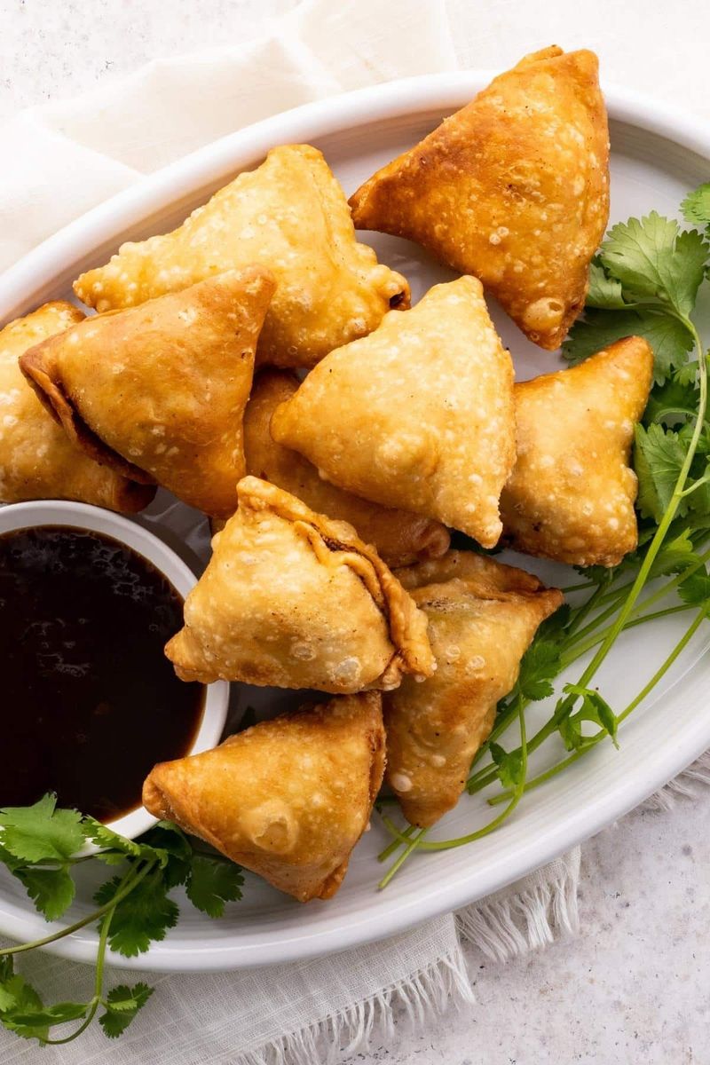 Spicy Pea & Potato Samosas
