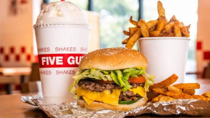 The 10 ‘Unhealthiest’ Fast Food Meals You 
Can Order