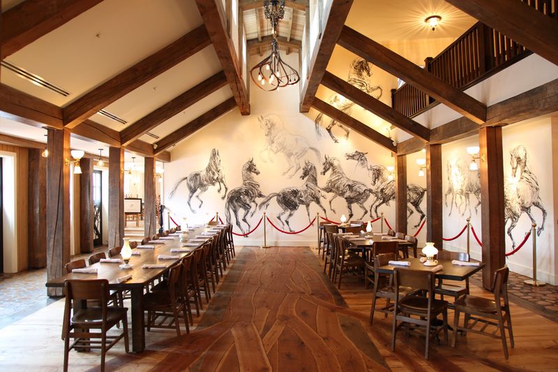 The White Horse Inn – Metamora