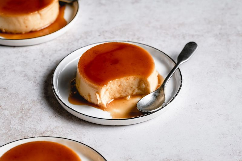 Flan De Caramelo (Creamy Caramel Flan)