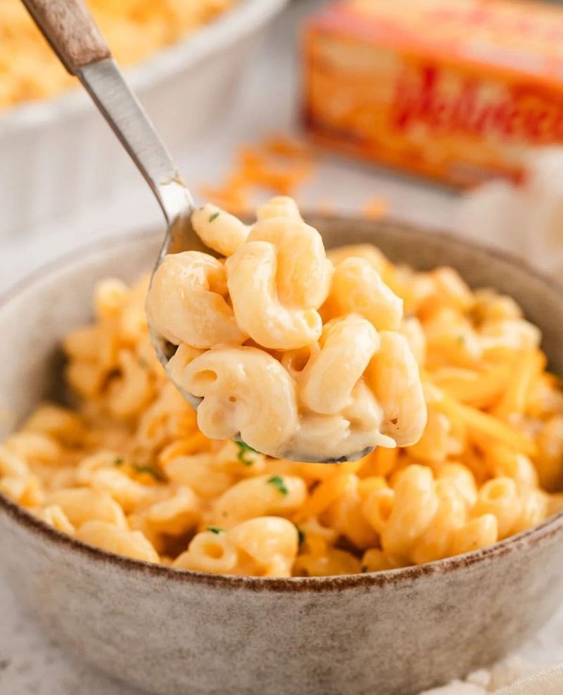 Easy Mac & Cheese