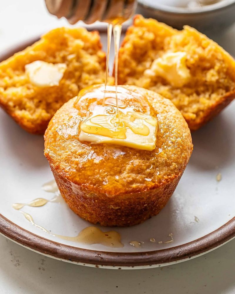 Cornbread Muffins With Honey Butter