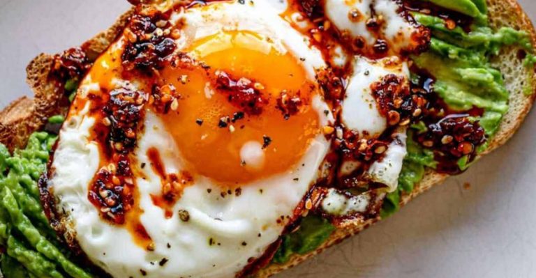Upgrade Your Fried Eggs With These Ingredients You Never Considered