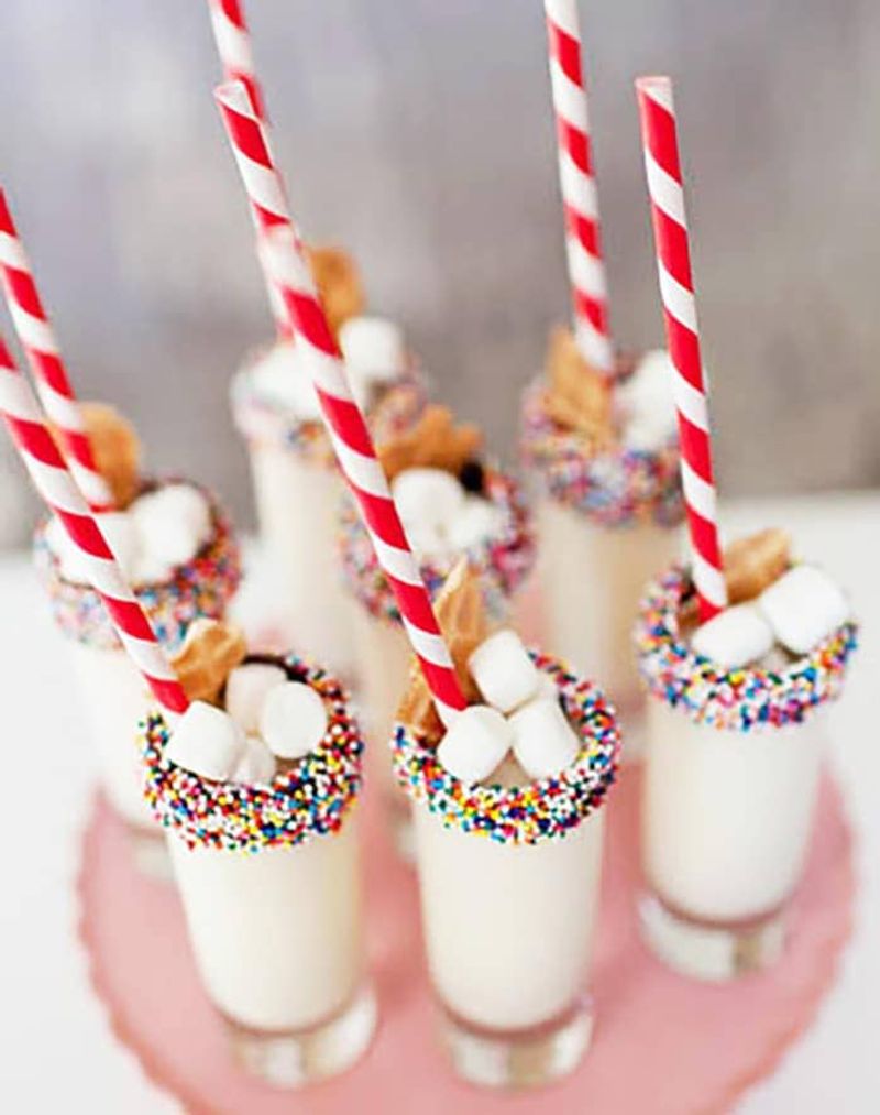 Strawberry Banana Smoothie Shooters