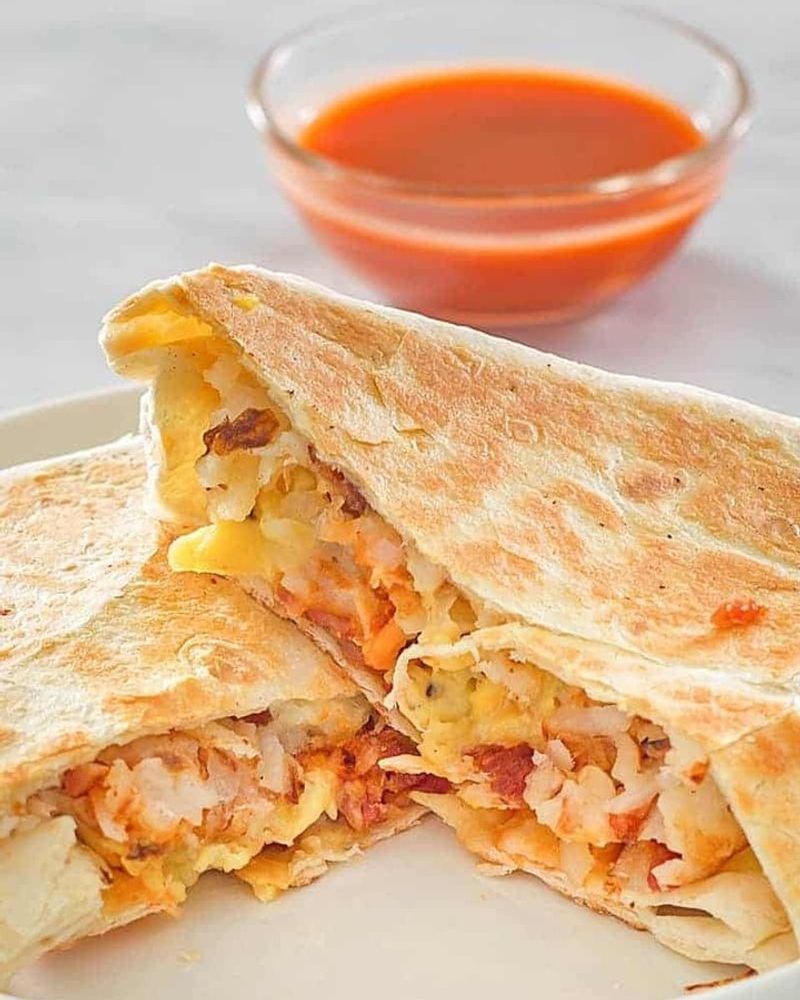 WIN: Taco Bell Breakfast Crunchwrap