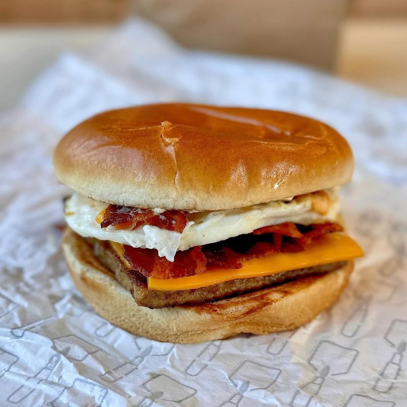 WIN: Wendy's Breakfast Baconator