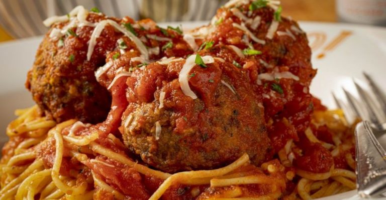 good and bad spaghetti from restaurants