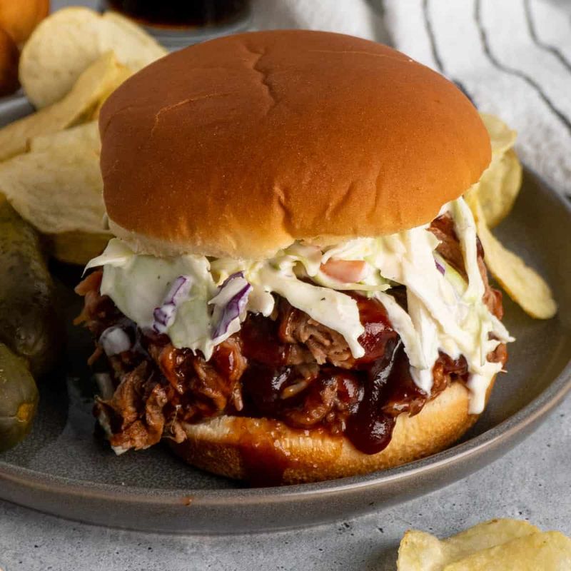 Slow Cooker Pulled Pork Sandwiches
