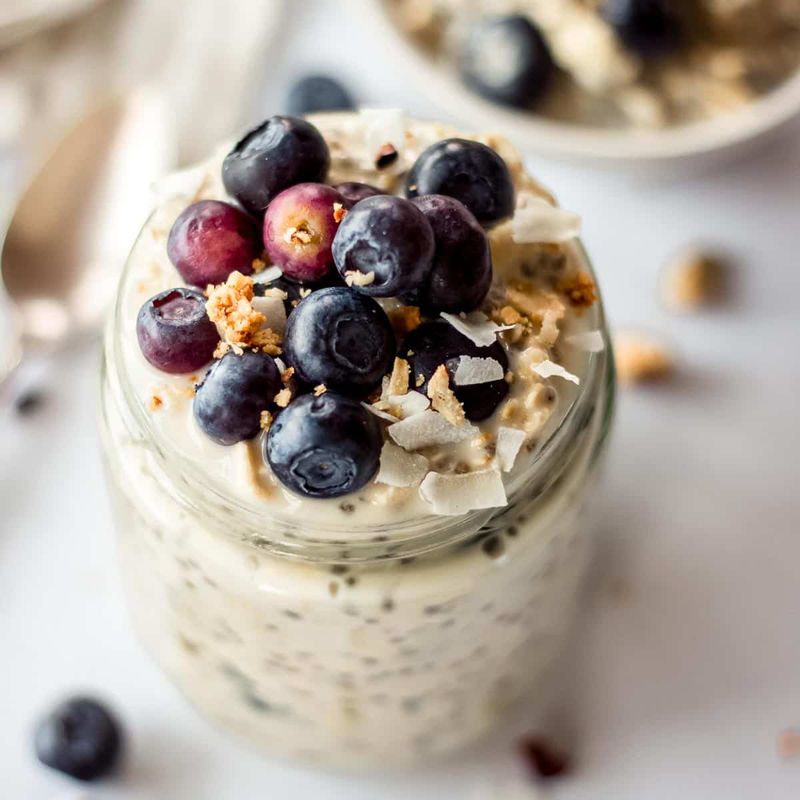 Berry-Packed Overnight Oats