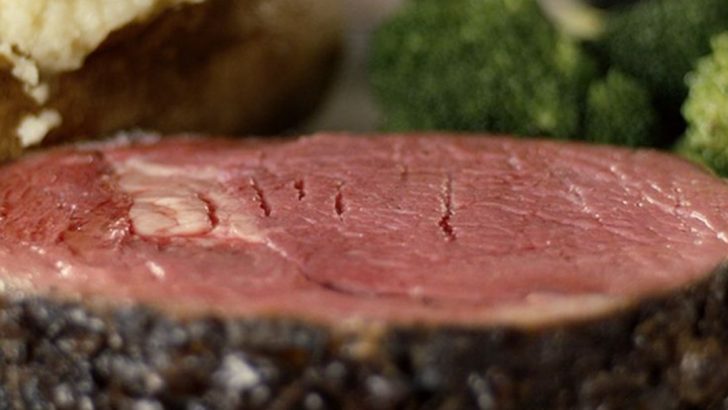 15 Disappointing Steakhouse Meals—With 5 That Were Shockingly Bad