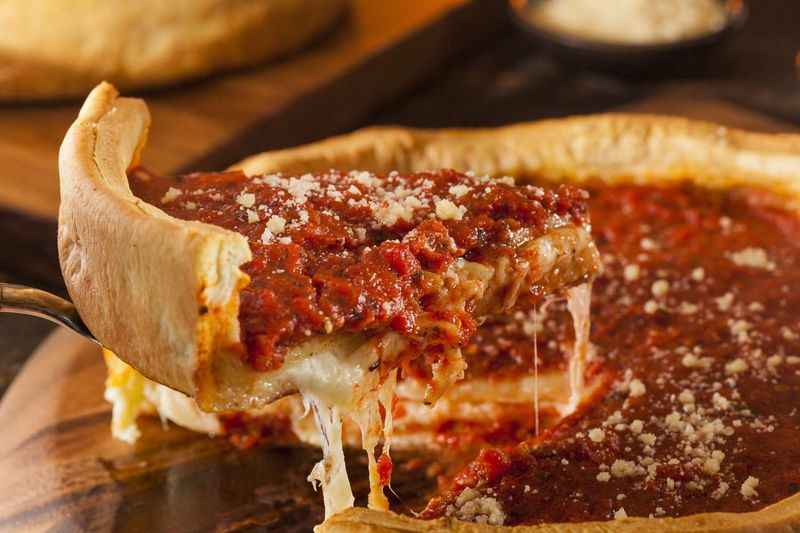 Deep-Dish Pizza – Illinois