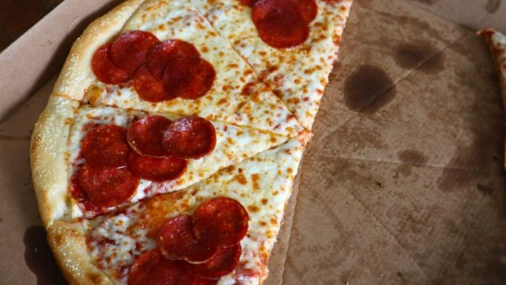 15 Pizza Places (And Brands) To Avoid + 5 That Are Shockingly Bad