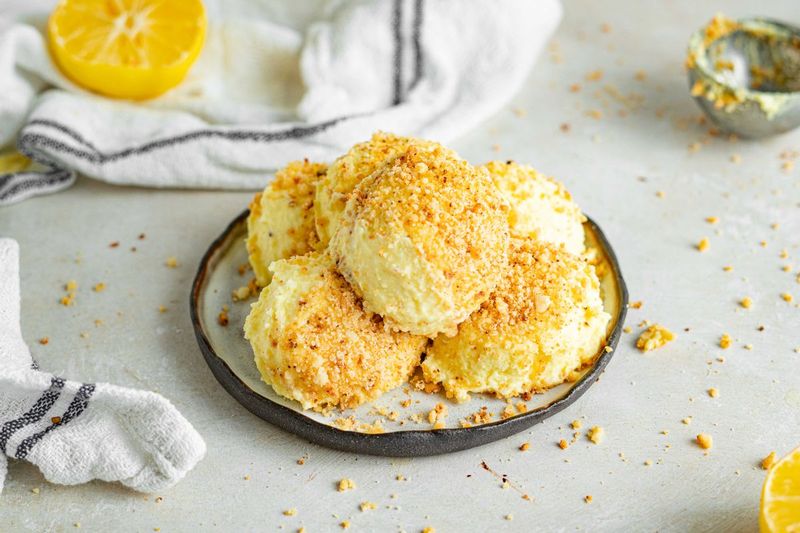 Luscious Lemon Fat Bombs