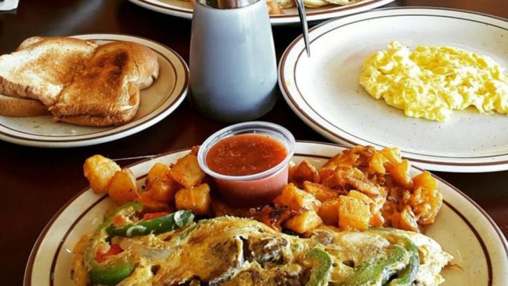 17 Best Cheap Breakfast Spots In Las Vegas