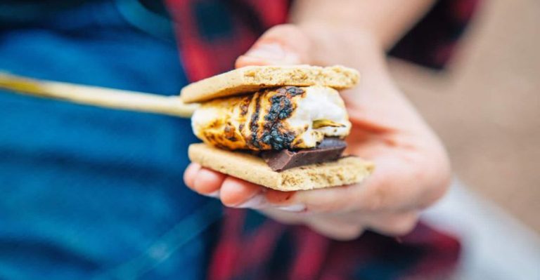 17 Irresistible Campfire Desserts You Can Make With Almost No Effort