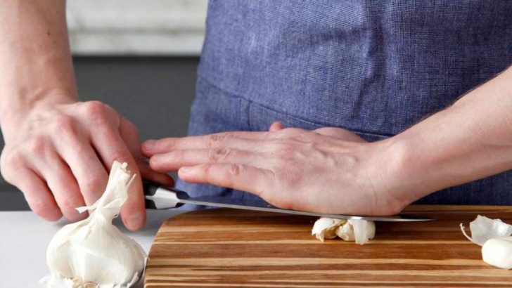 18 Foods You’re Probably Slicing, Peeling, And Cutting All Wrong