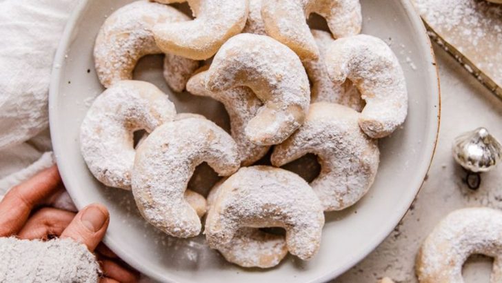 18 Light And Buttery Cookies Made Effortlessly In No Time