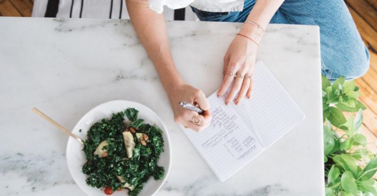 18 Practical Strategies To Stop Overeating