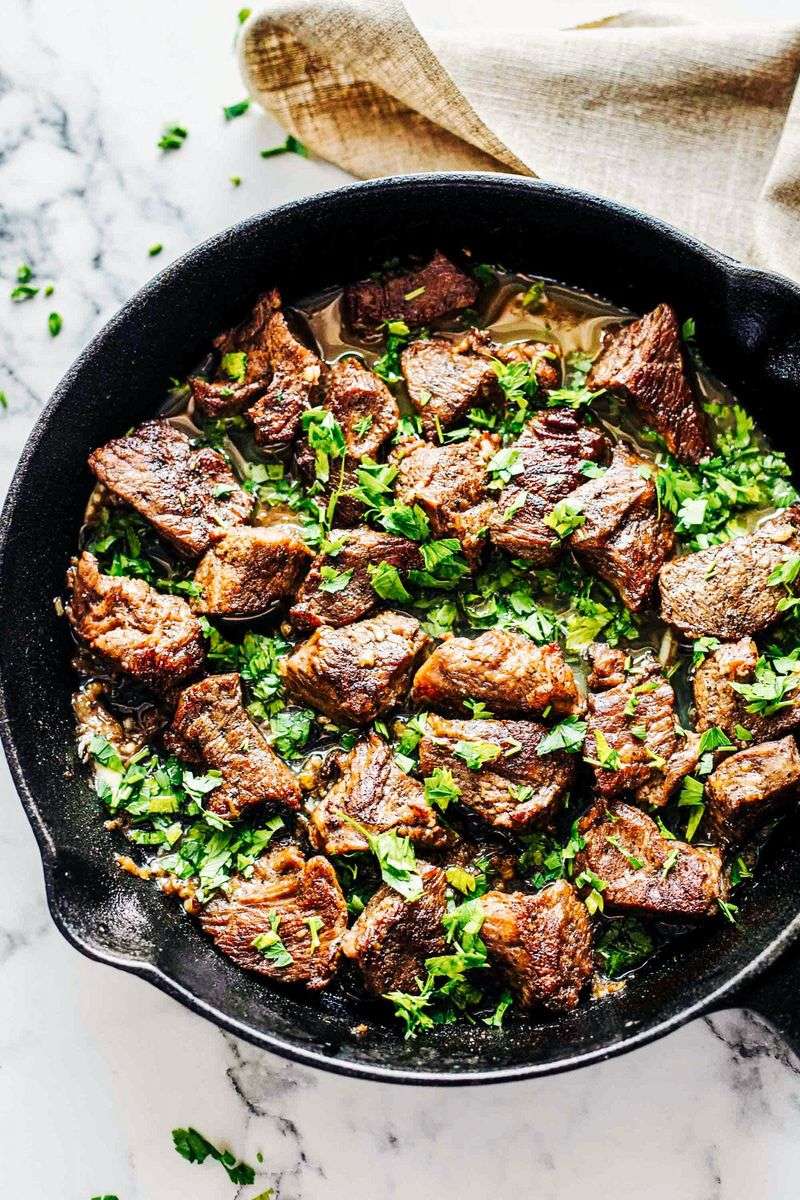 Buttery Garlic Steak Bites
