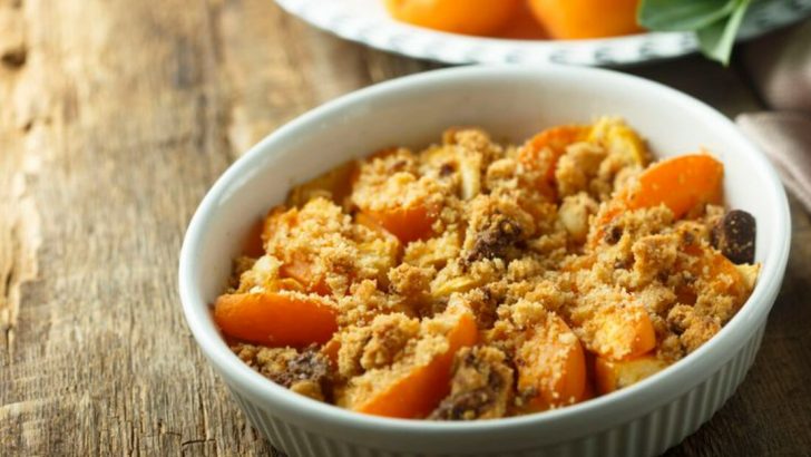 20 Sweet And Buttery Cobblers And Crumbles To Try Now